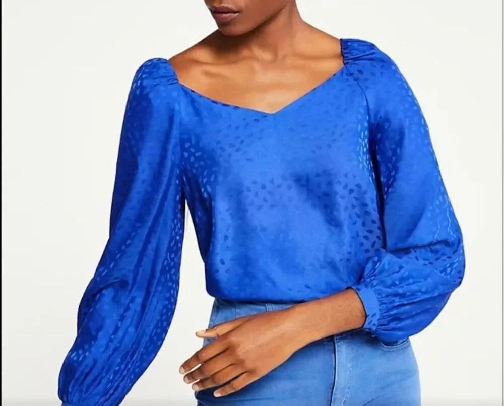 Ann Taylor women’s puff sleeve, V-neck Long sleeve blouse MP